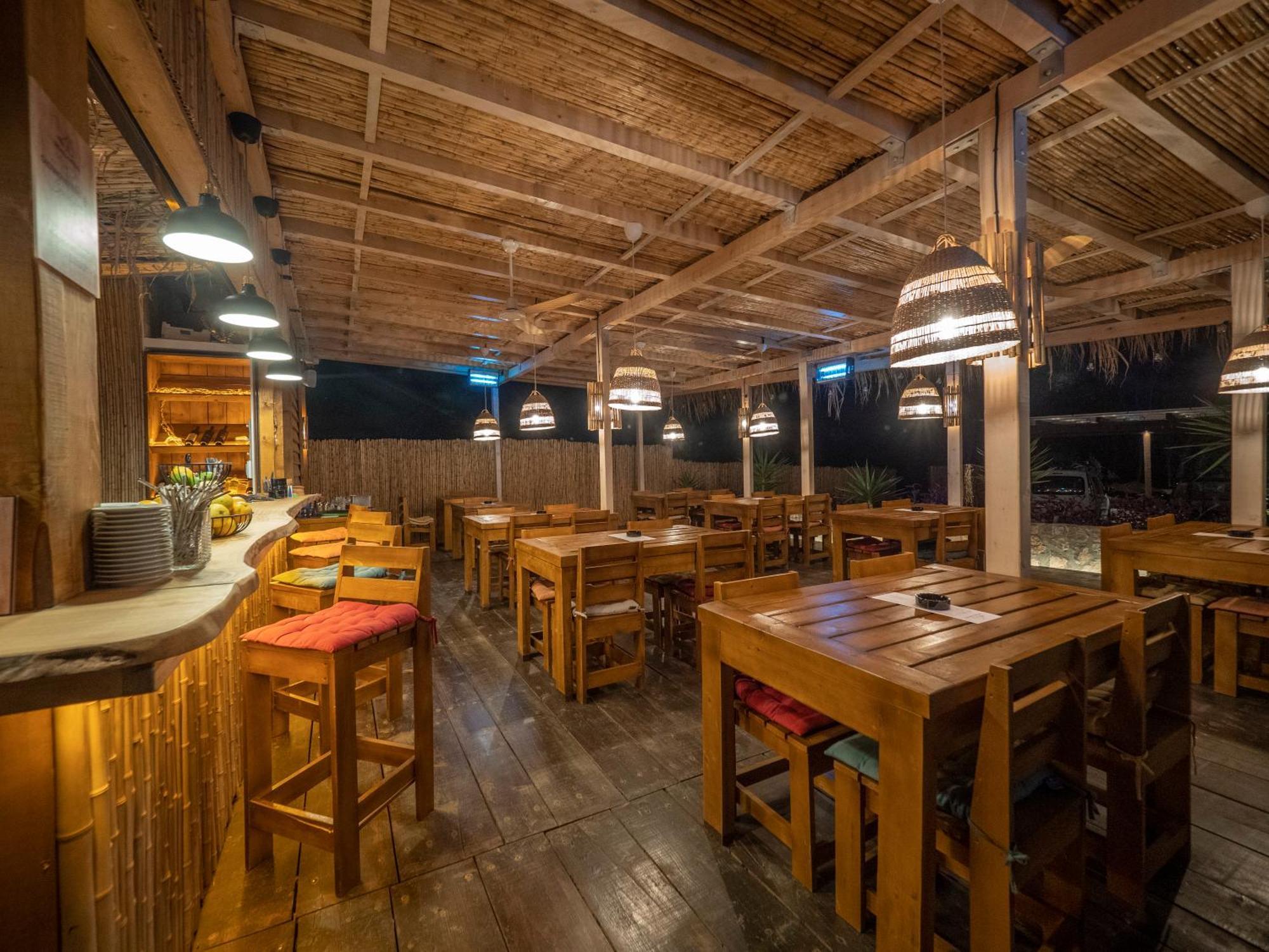 Sea Glamping Hotel Kotor Kültér fotó