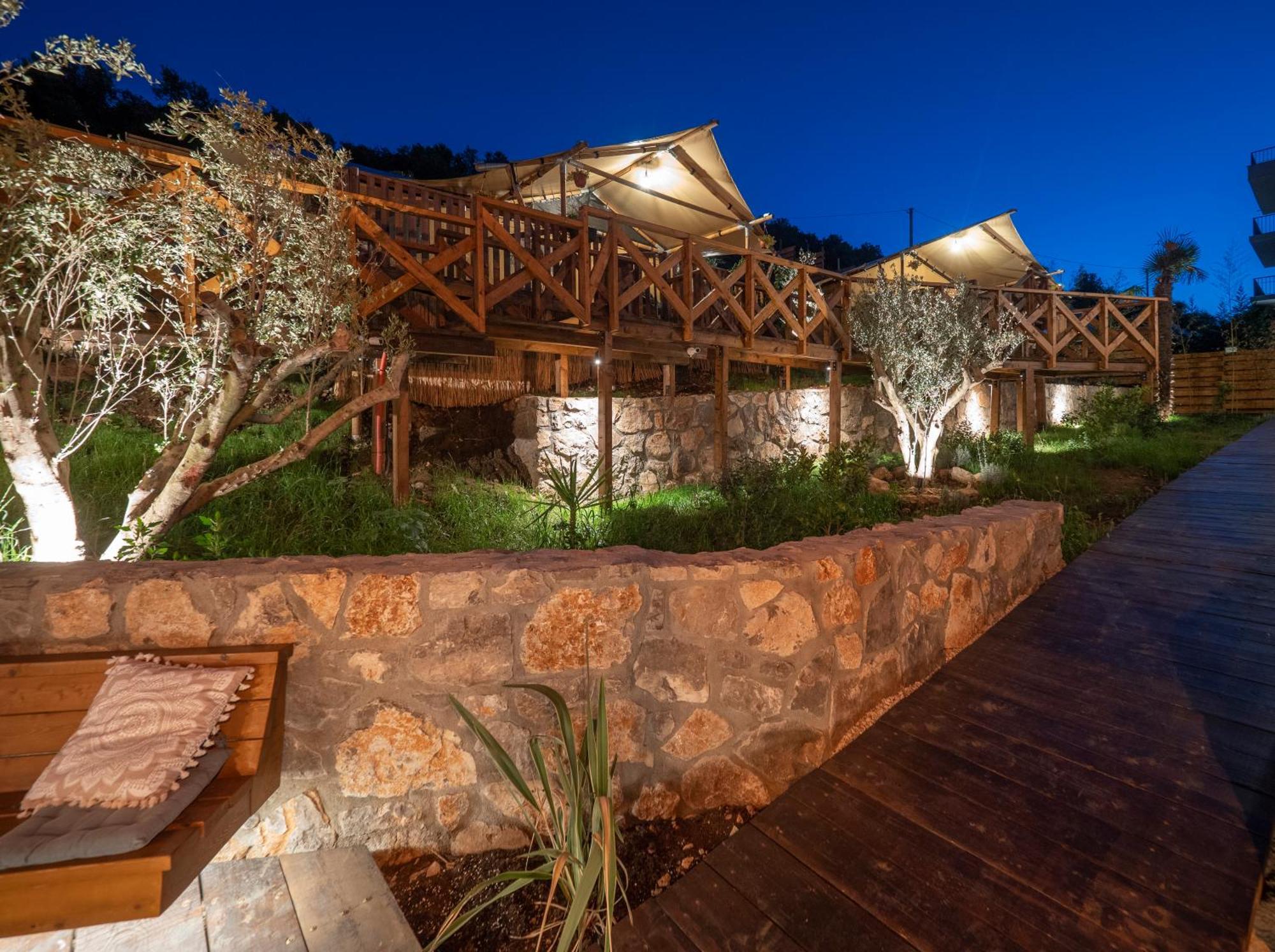 Sea Glamping Hotel Kotor Kültér fotó
