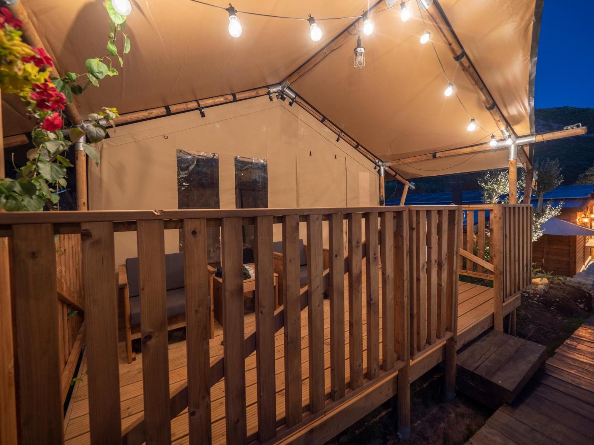 Sea Glamping Hotel Kotor Kültér fotó